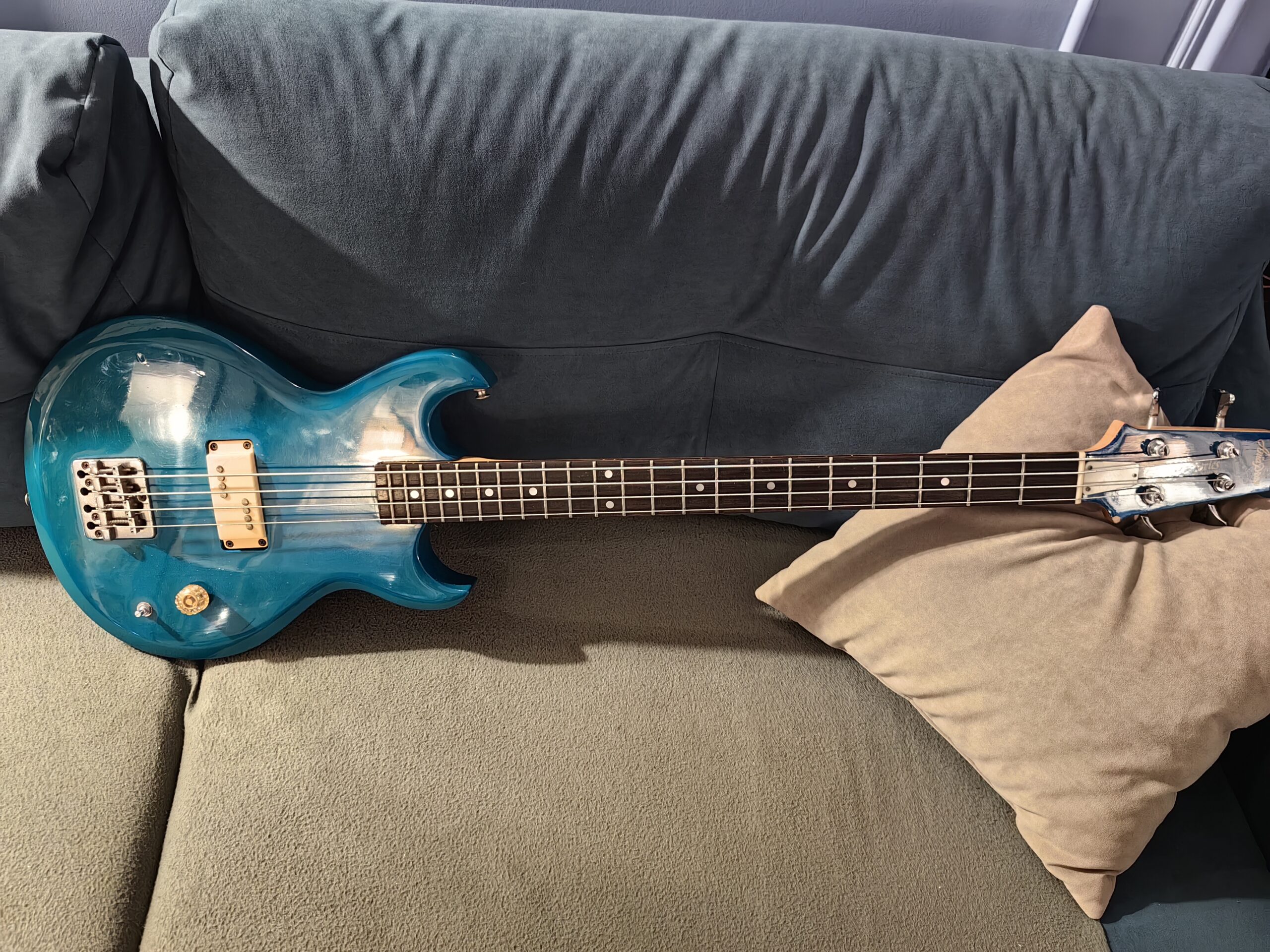 Aria Pro 2 CSB-380 Cardinal Series Matsumoku Japan